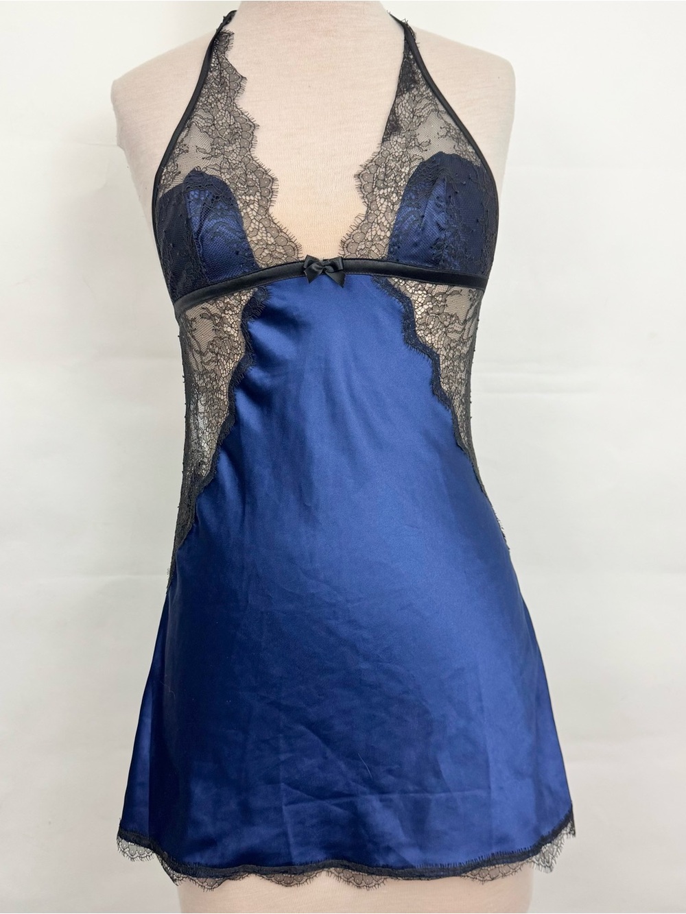 Victoria’s Secret Lace Halter Blue Nighty Chemise Lingerie Small